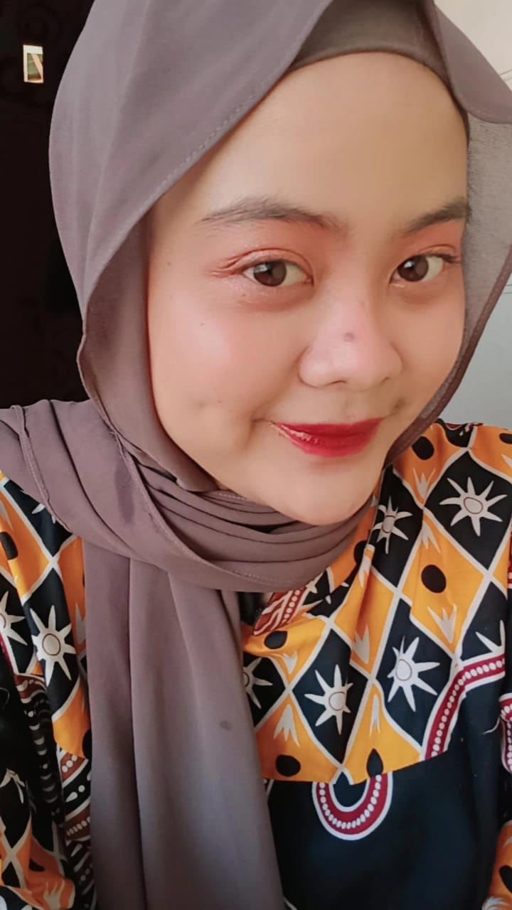 Lu'Lu Habibah, S.Pd